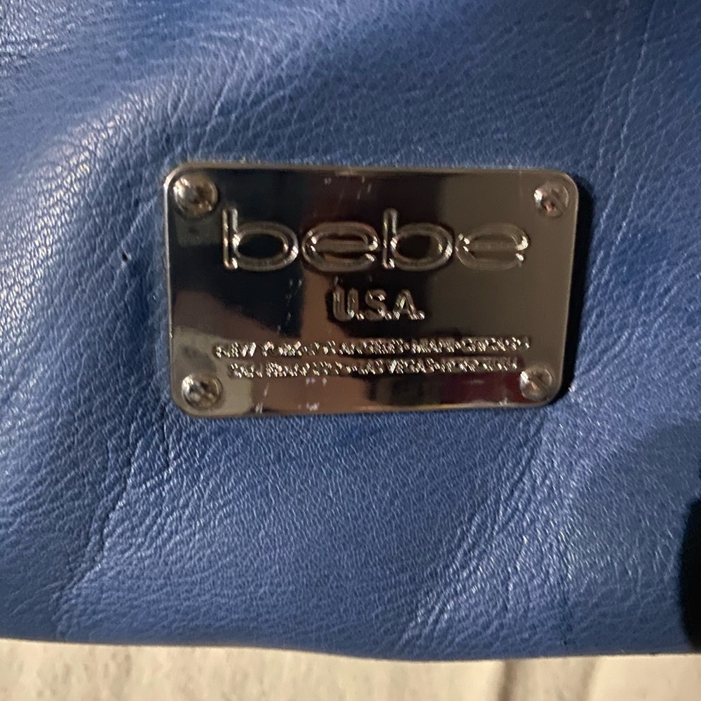 bebe Blue Hobo Chain Accent Shoulder Bag. EUC - Picture 2 of 5